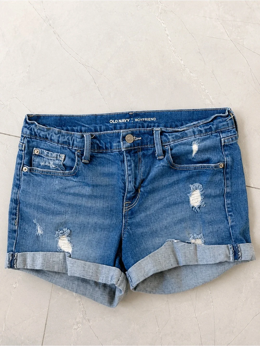 Old Navy Boyfriend Distressed Denim Shorts size 8